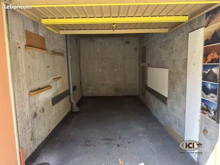 parking/box 12 m² annemasse