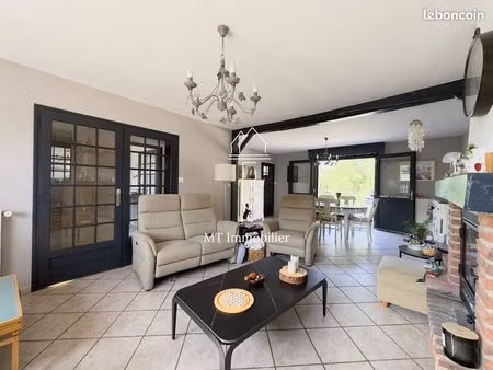 maison 6 pièces 145 m²