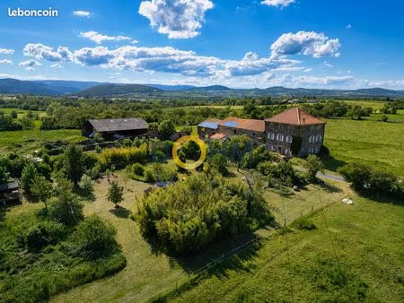 propriété 8 pièces 112 m²