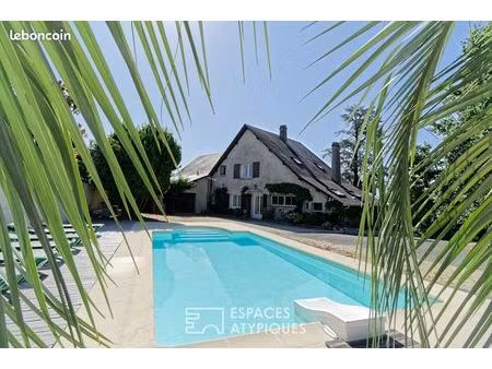 propriété 8 pièces 303 m²