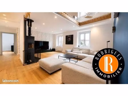 propriété 12 pièces 333 m²