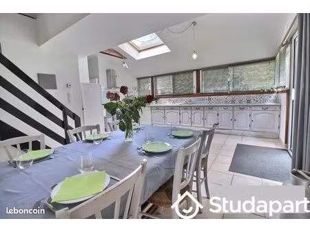 propriété 4 pièces 120 m²