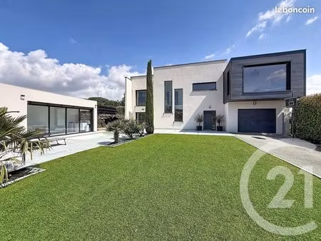 maison 7 pièces 167 m²
