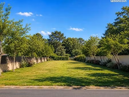 terrain 900 m² le bouscat