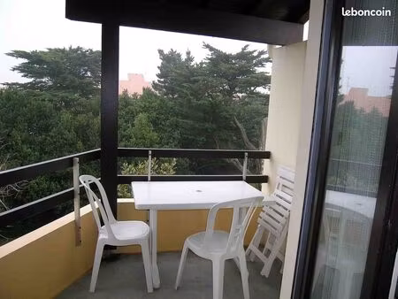 t2 anglet étudiant de septembre à juin