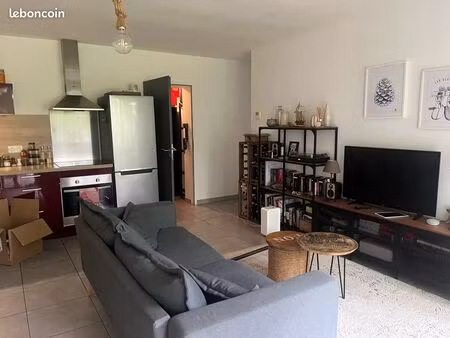 t3 à louer à l’année