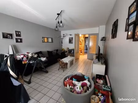 appartement 3 pièces 68 m²
