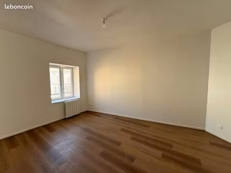appartement 3 pièces 58 m²