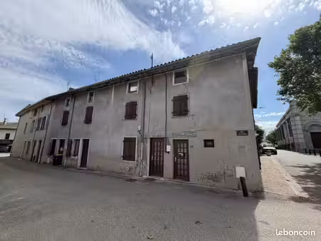 immeuble 1 pièce 165 m²