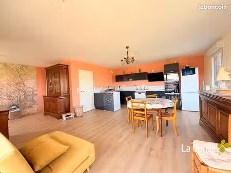 appartement 3 pièces 65 m²