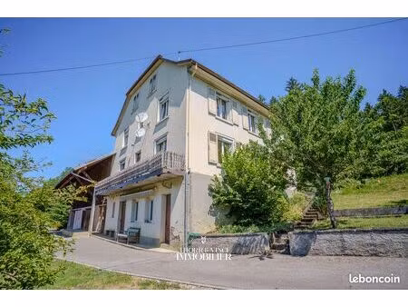 maison 8 pièces 206 m²