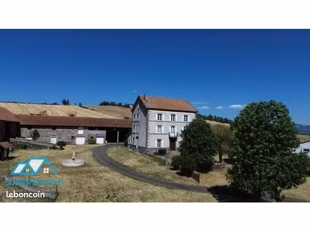 maison 8 pièces 200 m²