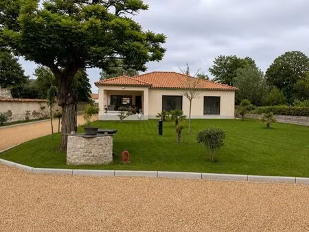 villa t4 récente