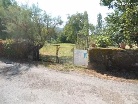 terrain de 723 m²  le charveyron