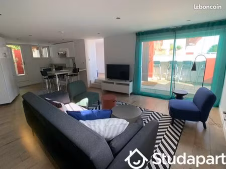 appartement 3 pièces 80 m²