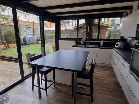 appartement avec jardin de 100 m² – bordeaux chartrons