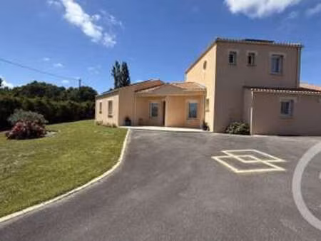 vente maison piscine à machecoul-saint-même (44270) : à vendre piscine / 171m² machecoul-s