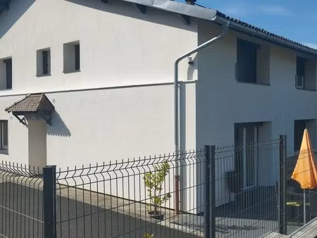 grande maison au calme rénovée 5 chambres. 181 m2