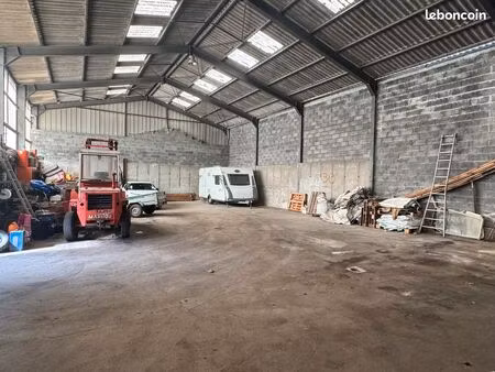 location espace de stockage pour camping car ou autres vehicules