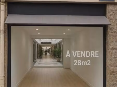 local commercial 28 m²