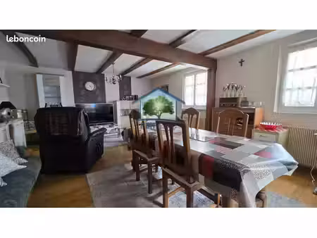 maison 6 pièces 135 m²