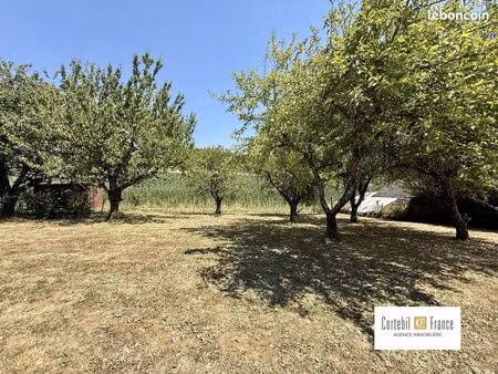 terrain 483 m² cernex