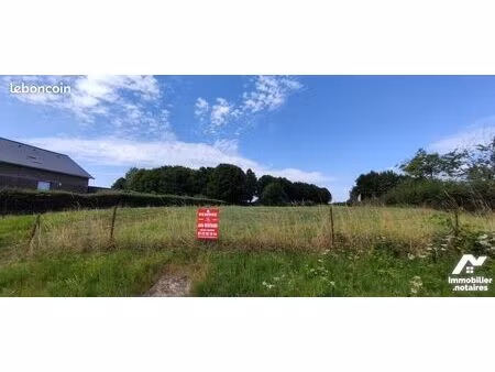 terrain 2100 m² mondrepuis