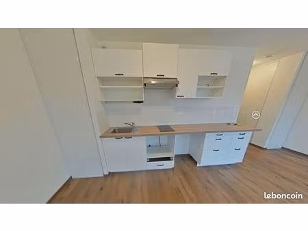 appartement 1 pièce 33 m²
