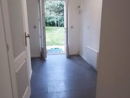 f1 meublé 17 m² avec jardin – montluçon