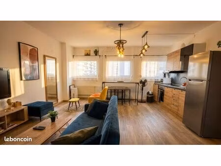 appartement 3 pièces 63 m²