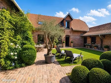 propriété 6 pièces 300 m²