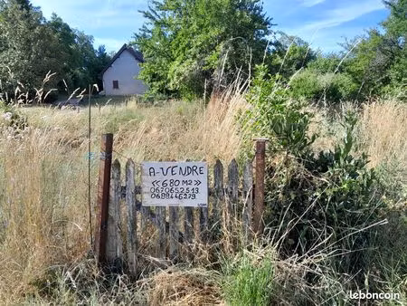 terrain a vendre 680m2