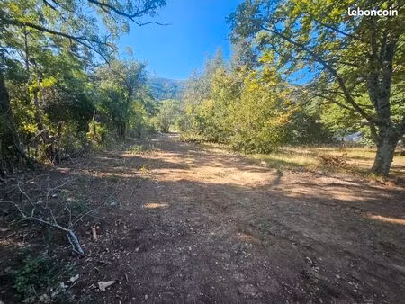 terrain 167 m² plan d aups sainte baume
