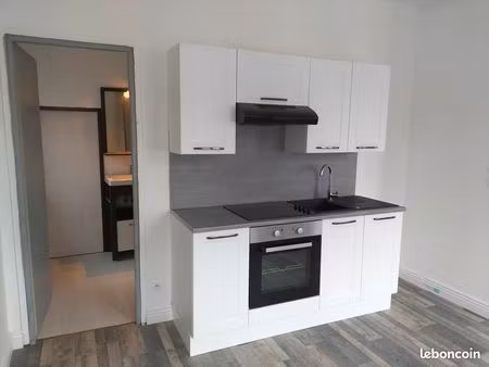f2 - 40 m² centre ville - secteur mairie