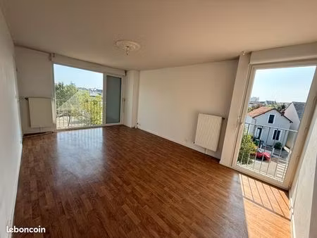 pontlieue - grand t3 de 75 m² en bon état