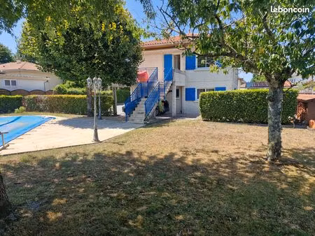 maison-7 pièces-161 m2