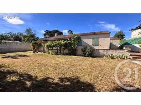 villa 5 pièces 90 m²