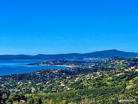 les issambres var  vue golfe st tropez imprenable  2ch  terrain clos