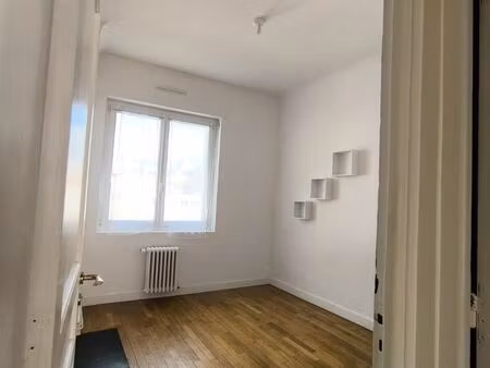 appartement t3 hyper centre + parking ◊