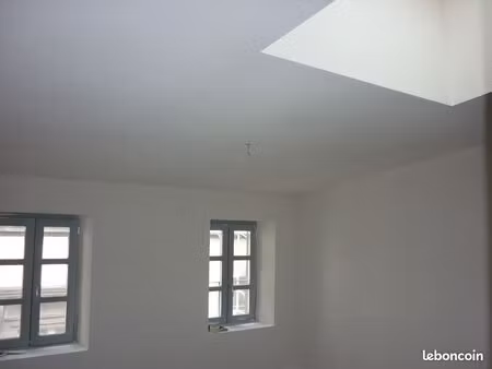loue f1bis centre ville