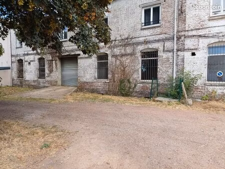local - entrepot 330m2