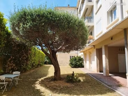 toulon est  quartier aguillon t3 de 53 m2 proche mourillon / la rode