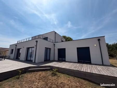 charmante villa contemporaine - 216 m2