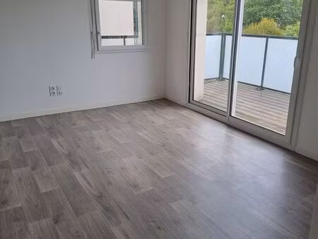 location t2 basse goulaine