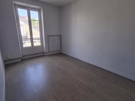 appartement 3 pièces 54 m²
