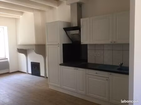 appartement à la location sur la commune de neuville-sur-ain