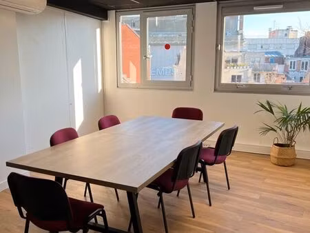 bureaux modernes et lumineux disponibles immédiatement