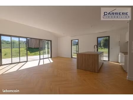 maison 5 pièces 136 m²