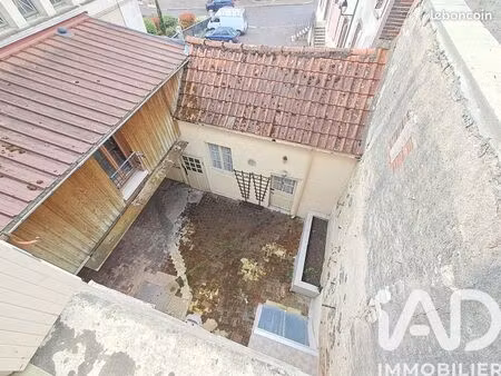 maison de ville 8 pièces 136 m²