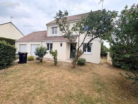 pavillon 5 pièces 111 m²